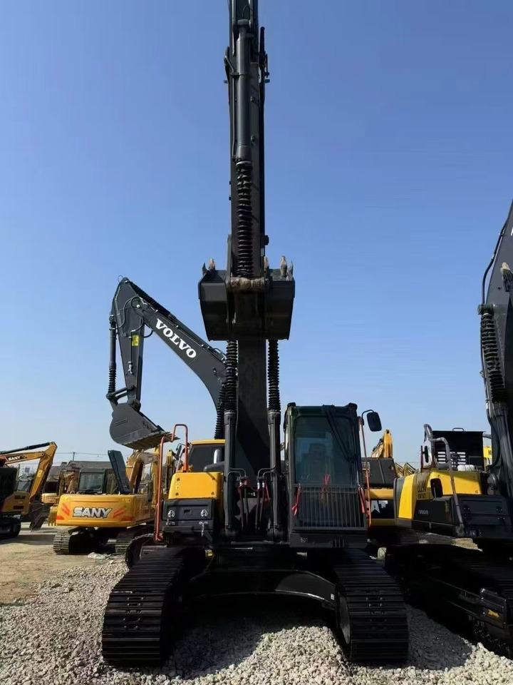VOLVO EC240 - Верижен багер: снимка 3 VOLVO EC240 - Верижен багер: снимка 3