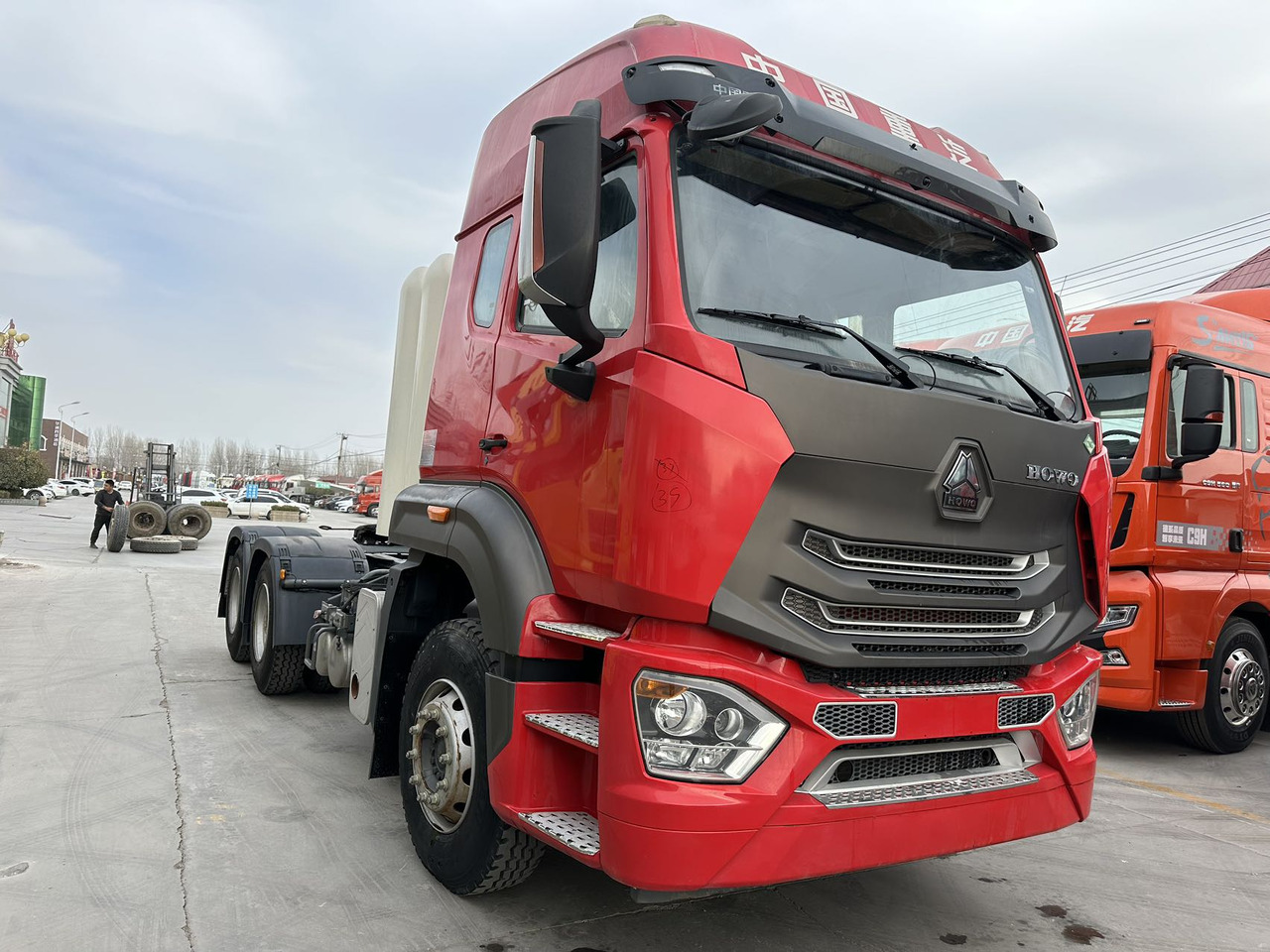 HOWO Haohan N7W 6✖4 - Влекач: снимка 2 HOWO Haohan N7W 6✖4 - Влекач: снимка 2