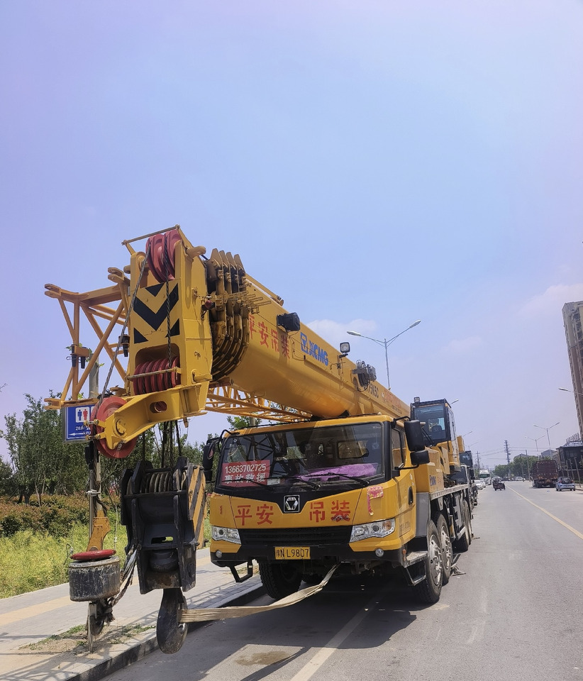 XCMG Crane QY75K - Кран: снимка 2 XCMG Crane QY75K - Кран: снимка 2