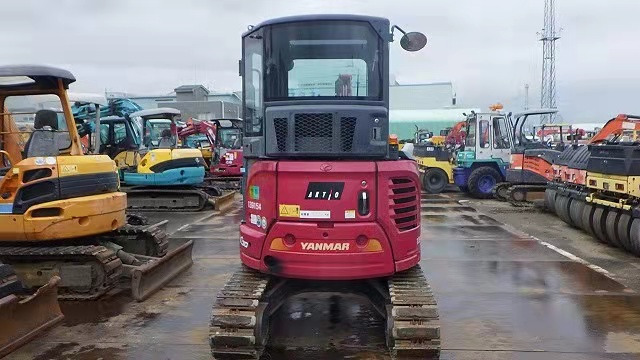 YANMAR VIO30 - Мини багер: снимка 2 YANMAR VIO30 - Мини багер: снимка 2
