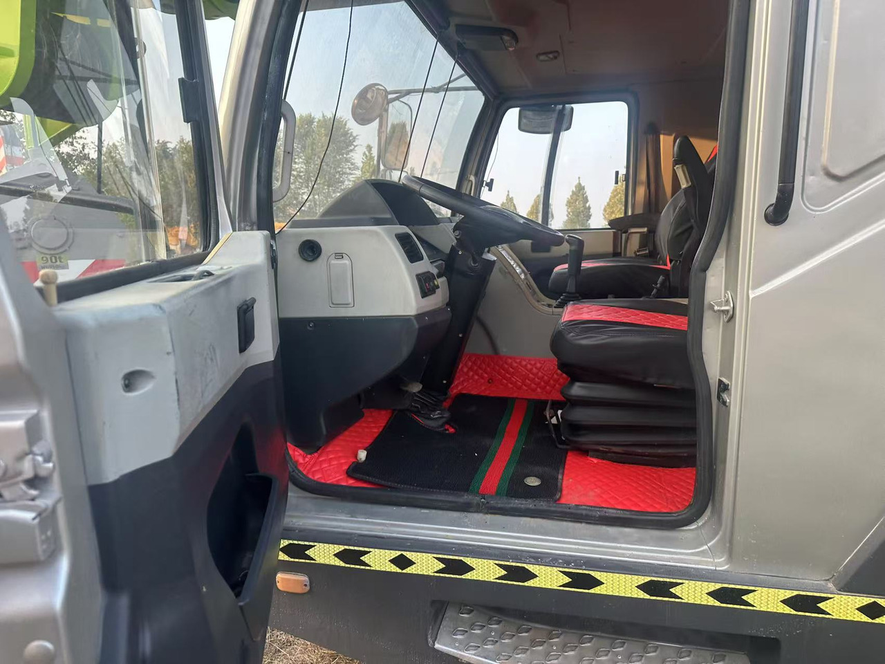 ZOOMLION Crane 90 Ton Click Here for Discount - Кран за всякакви терени: снимка 5 ZOOMLION Crane 90 Ton Click Here for Discount - Кран за всякакви терени: снимка 5