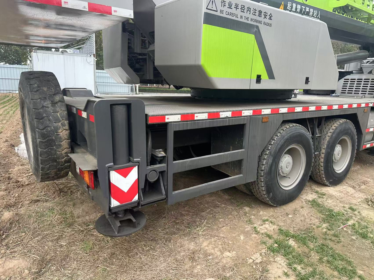 ZOOMLION Crane ZTC251V 25Ton - Кран за всякакви терени: снимка 3 ZOOMLION Crane ZTC251V 25Ton - Кран за всякакви терени: снимка 3