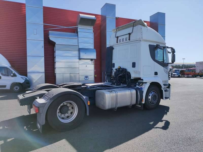 Tracteur 19 TONNES 360 CV 1 COUCHETTE - Влекач: снимка 5 Tracteur 19 TONNES 360 CV 1 COUCHETTE - Влекач: снимка 5