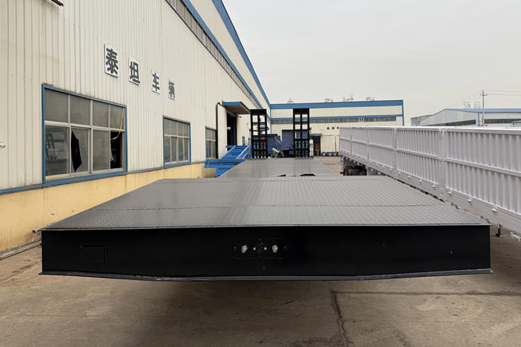 TITAN 4 Axle Lowbed Trailer for Sale in Mali - Полуремарке: снимка 3 TITAN 4 Axle Lowbed Trailer for Sale in Mali - Полуремарке: снимка 3