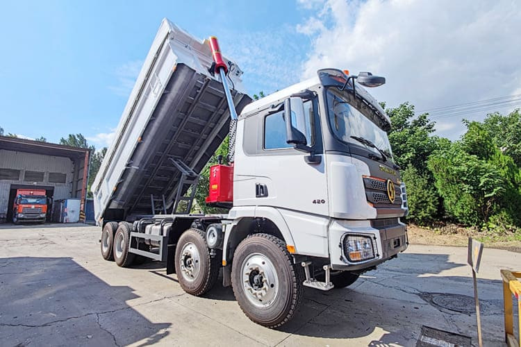 SHACMAN Shacman Dump Truck for Sale in Nigeria - Самосвал камион: снимка 2 SHACMAN Shacman Dump Truck for Sale in Nigeria - Самосвал камион: снимка 2