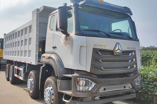 SINOTRUK Sinotruk Howo 8x4 Dump Truck for Sale in Guinea - Самосвал камион: снимка 1 SINOTRUK Sinotruk Howo 8x4 Dump Truck for Sale in Guinea - Самосвал камион: снимка 1