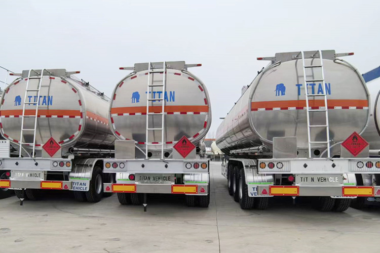 TITAN 3 Axle 42000liter Aluminum Tanker Trailer for Sale in Mali - Полуремарке цистерна: снимка 2 TITAN 3 Axle 42000liter Aluminum Tanker Trailer for Sale in Mali - Полуремарке цистерна: снимка 2