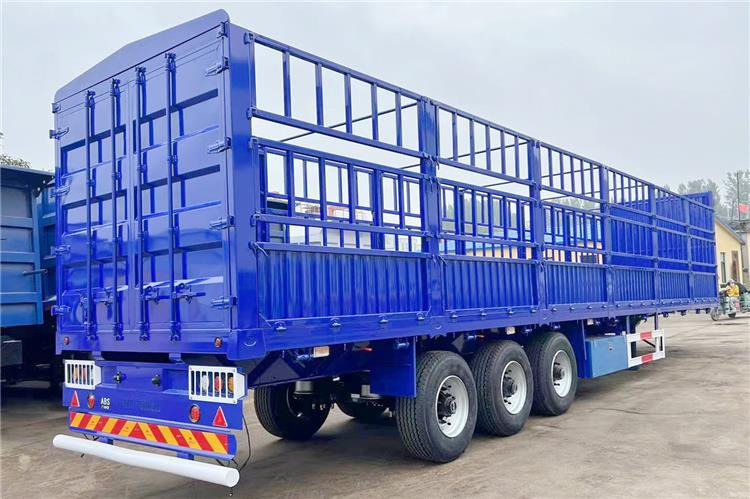 TITAN 3 Axle Cargo Fence Trailer with Air Suspension Transport Animal - За превоз на животни полуремарке: снимка 1 TITAN 3 Axle Cargo Fence Trailer with Air Suspension Transport Animal - За превоз на животни полуремарке: снимка 1