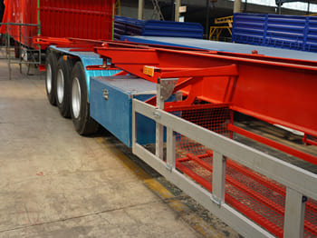 TITAN 40 ft Container Trailer for Sale in Namibia - Шаси полуремарке: снимка 5 TITAN 40 ft Container Trailer for Sale in Namibia - Шаси полуремарке: снимка 5