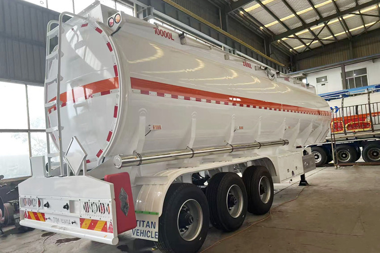 TITAN 40000 Liters Fuel Tanker Trailer for Sale in Zambia - Полуремарке цистерна: снимка 4 TITAN 40000 Liters Fuel Tanker Trailer for Sale in Zambia - Полуремарке цистерна: снимка 4