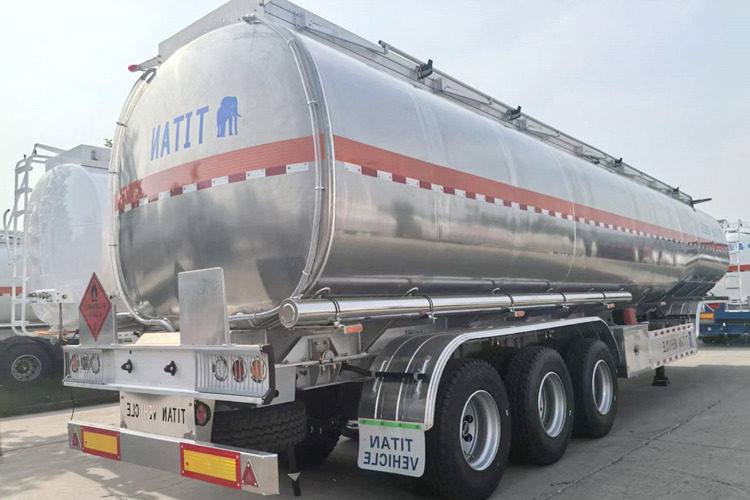 TITAN Aluminum Fuel Tanker Trailer for Sale in Saudi Arabia - Полуремарке цистерна: снимка 2 TITAN Aluminum Fuel Tanker Trailer for Sale in Saudi Arabia - Полуремарке цистерна: снимка 2