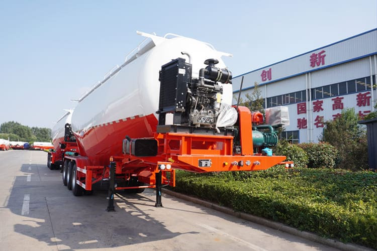 TITAN Bulk Cement Tanker Trailer for Sale in Ghana - Полуремарке цистерна: снимка 3 TITAN Bulk Cement Tanker Trailer for Sale in Ghana - Полуремарке цистерна: снимка 3
