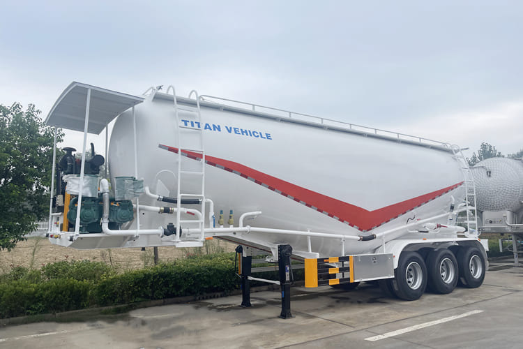 TITAN Cement Bulker Truck for Sale in Zambia - Полуремарке цистерна: снимка 1 TITAN Cement Bulker Truck for Sale in Zambia - Полуремарке цистерна: снимка 1