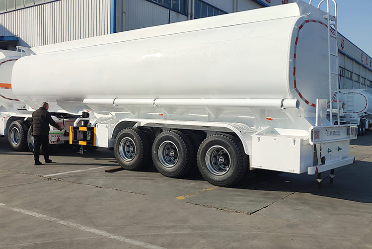 TITAN Fuel Tanker Superlink Trailer for Sale - Полуремарке цистерна: снимка 5 TITAN Fuel Tanker Superlink Trailer for Sale - Полуремарке цистерна: снимка 5