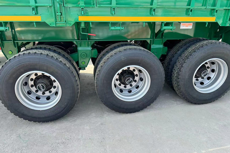 TITAN Side Door Trailer for Sale in Malawi - Бордово полуремарке/ Платформа: снимка 2 TITAN Side Door Trailer for Sale in Malawi - Бордово полуремарке/ Платформа: снимка 2