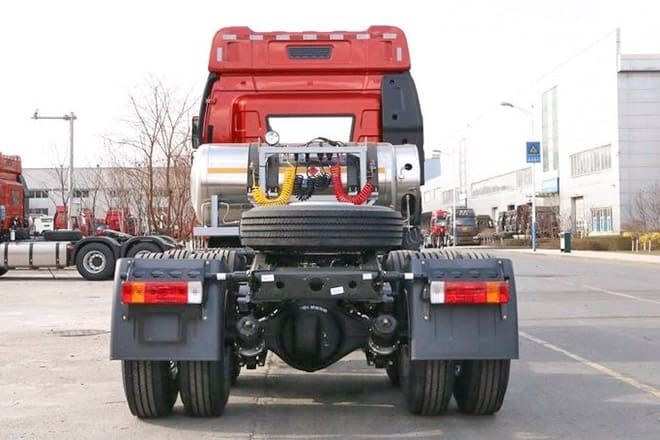 FAW FAW 6X4 Trucks for Sale Prices in Vanuatu - Влекач: снимка 4 FAW FAW 6X4 Trucks for Sale Prices in Vanuatu - Влекач: снимка 4