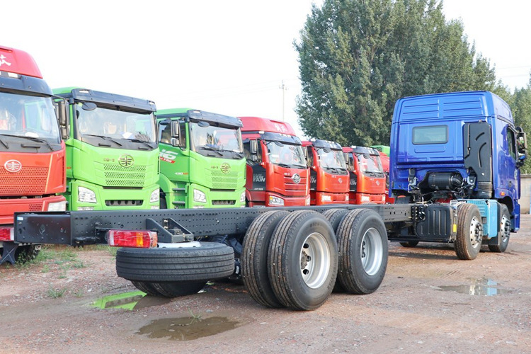 FOTON Foton 8x4 Tractor Head for Sale in Zambia - Влекач: снимка 5 FOTON Foton 8x4 Tractor Head for Sale in Zambia - Влекач: снимка 5
