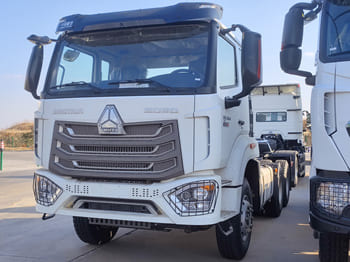 SINOTRUK 6x4 Sino Howo Truck for Sale in Sierra Leone - Влекач: снимка 1 SINOTRUK 6x4 Sino Howo Truck for Sale in Sierra Leone - Влекач: снимка 1