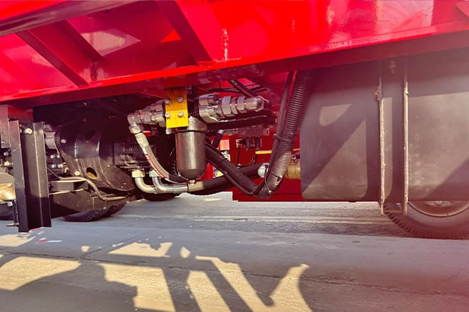 XCMG 20 40Ft Container Side Loader for Sale in Tanzania - Контейнеровоз/ Сменна каросерия полуремарке: снимка 5 XCMG 20 40Ft Container Side Loader for Sale in Tanzania - Контейнеровоз/ Сменна каросерия полуремарке: снимка 5