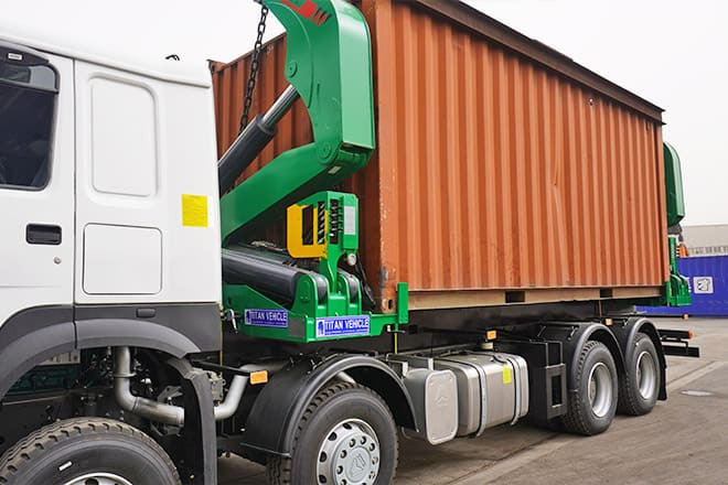 XCMG 20 Ft Side Loader Truck for Sale in Zambia - Контейнеровоз/ Сменна каросерия камион: снимка 3 XCMG 20 Ft Side Loader Truck for Sale in Zambia - Контейнеровоз/ Сменна каросерия камион: снимка 3