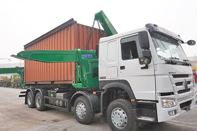 XCMG 20 Ft Side Loader Truck for Sale in Zambia - Контейнеровоз/ Сменна каросерия камион: снимка 5 XCMG 20 Ft Side Loader Truck for Sale in Zambia - Контейнеровоз/ Сменна каросерия камион: снимка 5