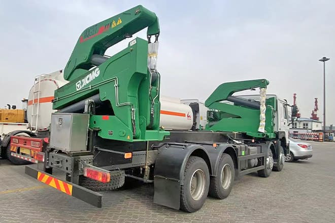 XCMG 20Ft Container Side Loader Truck for Sale in Tanzania - Контейнеровоз/ Сменна каросерия камион: снимка 1 XCMG 20Ft Container Side Loader Truck for Sale in Tanzania - Контейнеровоз/ Сменна каросерия камион: снимка 1