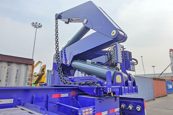 XCMG 40Ft Shipping Container Side Loader for Sale in Argentina - Контейнеровоз/ Сменна каросерия полуремарке: снимка 5 XCMG 40Ft Shipping Container Side Loader for Sale in Argentina - Контейнеровоз/ Сменна каросерия полуремарке: снимка 5