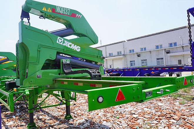 XCMG China 37Ton Side Lifter for Sale in Togo - Контейнеровоз/ Сменна каросерия полуремарке: снимка 3 XCMG China 37Ton Side Lifter for Sale in Togo - Контейнеровоз/ Сменна каросерия полуремарке: снимка 3