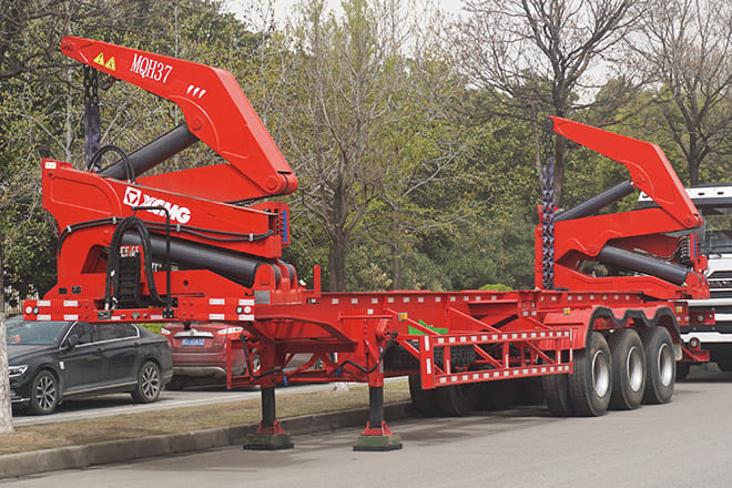 XCMG XCMG 40Ft Container Side Loader for Sale in Costa Rica - Контейнеровоз/ Сменна каросерия полуремарке: снимка 1 XCMG XCMG 40Ft Container Side Loader for Sale in Costa Rica - Контейнеровоз/ Сменна каросерия полуремарке: снимка 1