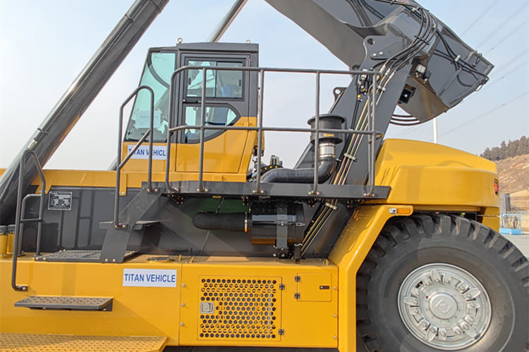 XCMG XCMG Container Reach Stacker and Container Handler Price - Контейнерен товарач: снимка 4 XCMG XCMG Container Reach Stacker and Container Handler Price - Контейнерен товарач: снимка 4