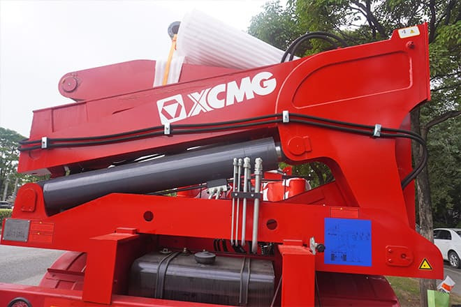XCMG XCMG Side Loader Container Transport for Sale in Papua New Guinea - Контейнеровоз/ Сменна каросерия полуремарке: снимка 3 XCMG XCMG Side Loader Container Transport for Sale in Papua New Guinea - Контейнеровоз/ Сменна каросерия полуремарке: снимка 3