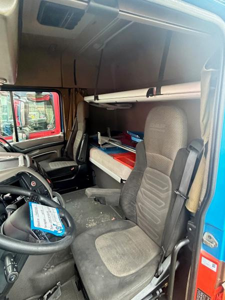 DAF DAF XF105-410 Bleue - Кабина за Камион: снимка 4 DAF DAF XF105-410 Bleue - Кабина за Камион: снимка 4