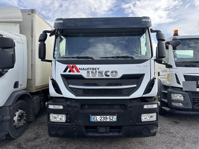 Iveco Stralis 190 S 36 - Камион фургон: снимка 2 Iveco Stralis 190 S 36 - Камион фургон: снимка 2