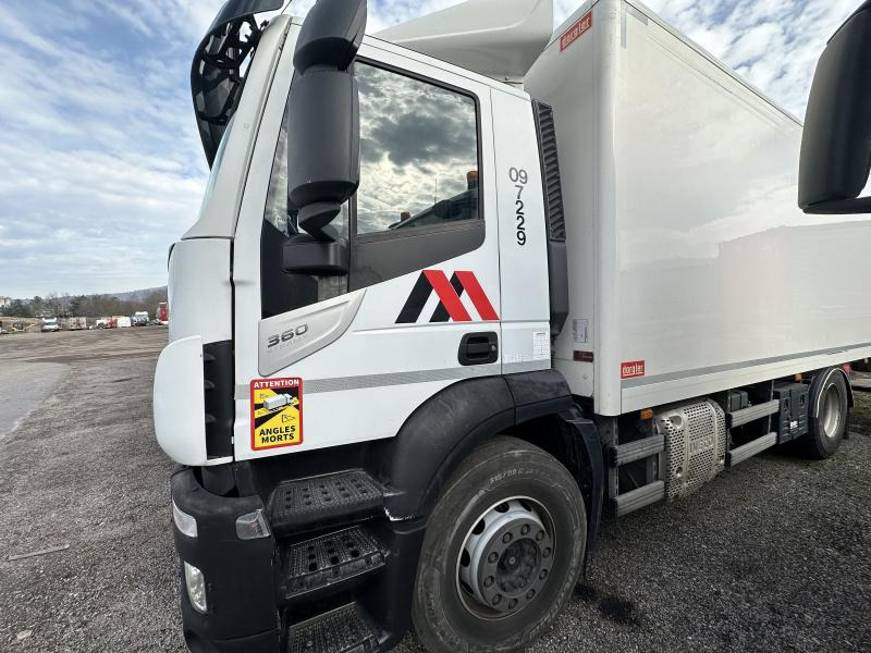 Iveco Stralis 190 S 36 - Камион фургон: снимка 4 Iveco Stralis 190 S 36 - Камион фургон: снимка 4