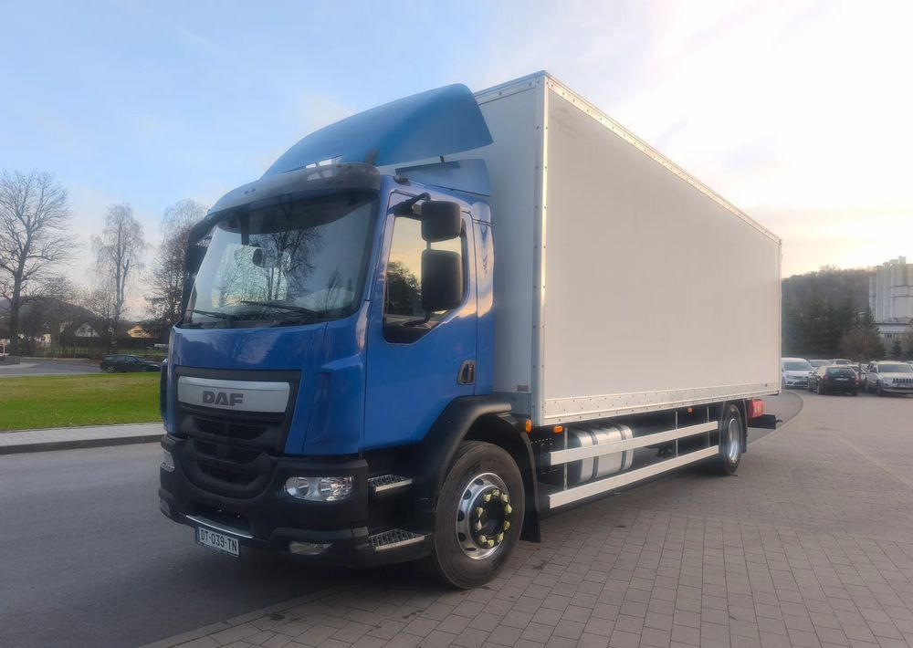 DAF LF 18.320 Kontener 20 palet - Камион фургон: снимка 1 DAF LF 18.320 Kontener 20 palet - Камион фургон: снимка 1