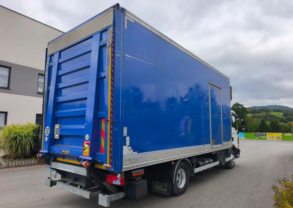 MAN TGL 12.250 kontener 6,2 , winda - Камион фургон: снимка 3 MAN TGL 12.250 kontener 6,2 , winda - Камион фургон: снимка 3