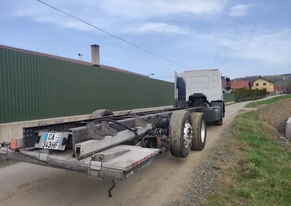 Renault Premium 26.380 Dxi  6x2 rama do zabudowy - Шаси кабина: снимка 3 Renault Premium 26.380 Dxi  6x2 rama do zabudowy - Шаси кабина: снимка 3