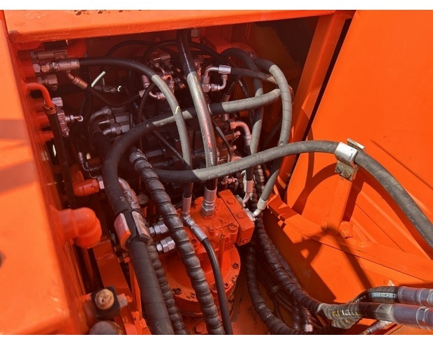 2022 Doosan DX150 - Верижен багер: снимка 4 2022 Doosan DX150 - Верижен багер: снимка 4