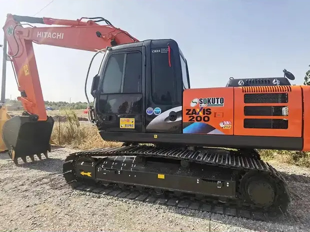 2022 Hitachi ZX200 - Верижен багер: снимка 2 2022 Hitachi ZX200 - Верижен багер: снимка 2