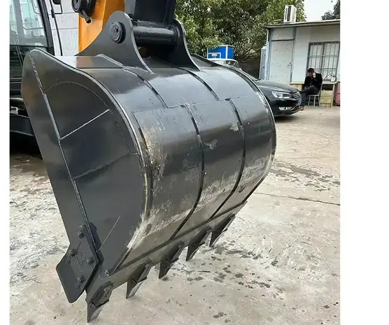 2022 Hyundai R220-9S - Верижен багер: снимка 3 2022 Hyundai R220-9S - Верижен багер: снимка 3