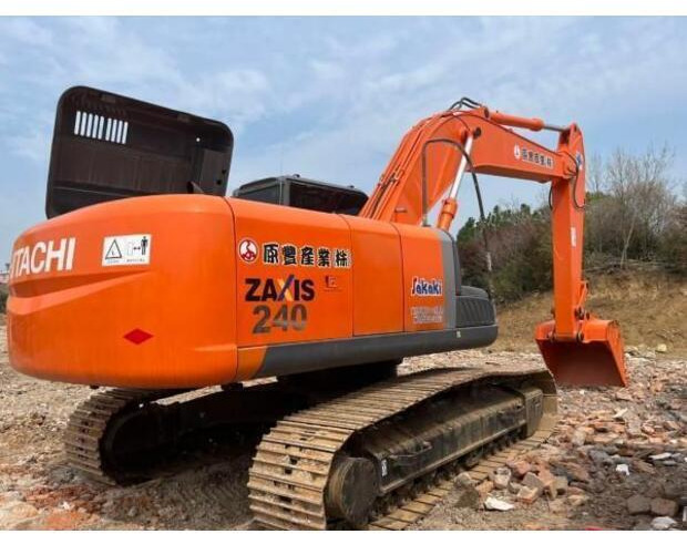 2023 Hitachi ZX240-3 - Верижен багер: снимка 2 2023 Hitachi ZX240-3 - Верижен багер: снимка 2