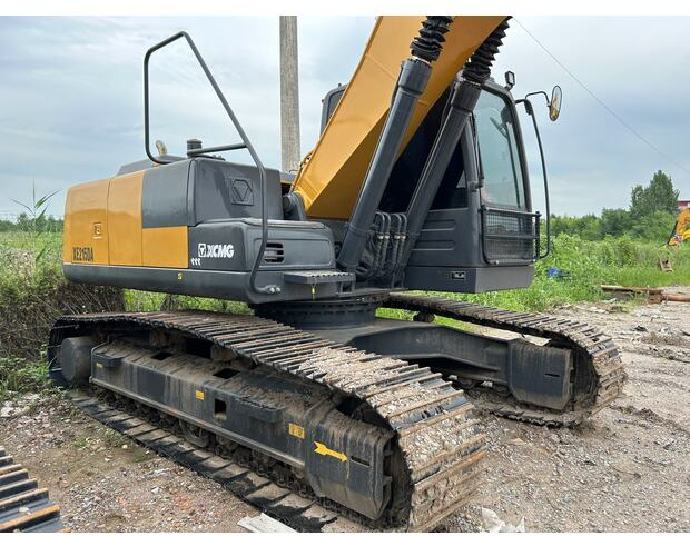 2023 XCMG XE215 - Верижен багер: снимка 1 2023 XCMG XE215 - Верижен багер: снимка 1
