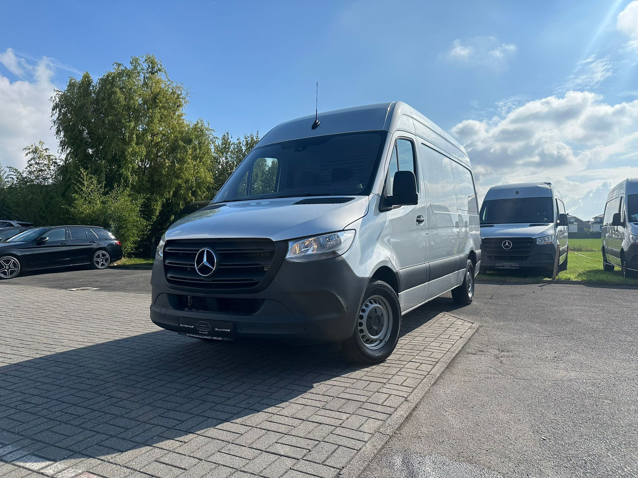 MERCEDES-BENZ Sprinter - Товарен бус: снимка 2 MERCEDES-BENZ Sprinter - Товарен бус: снимка 2