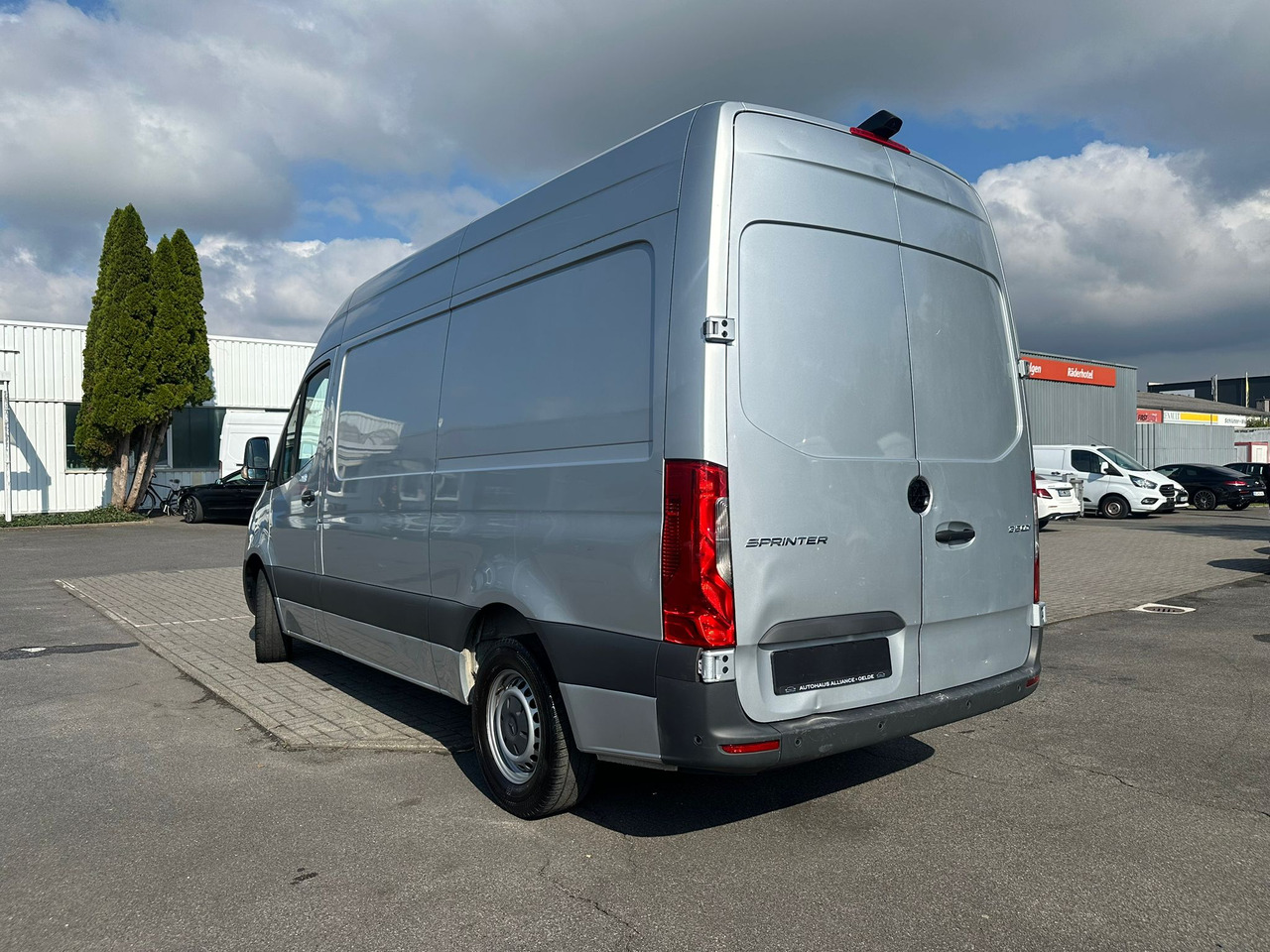 MERCEDES-BENZ Sprinter - Товарен бус: снимка 3 MERCEDES-BENZ Sprinter - Товарен бус: снимка 3