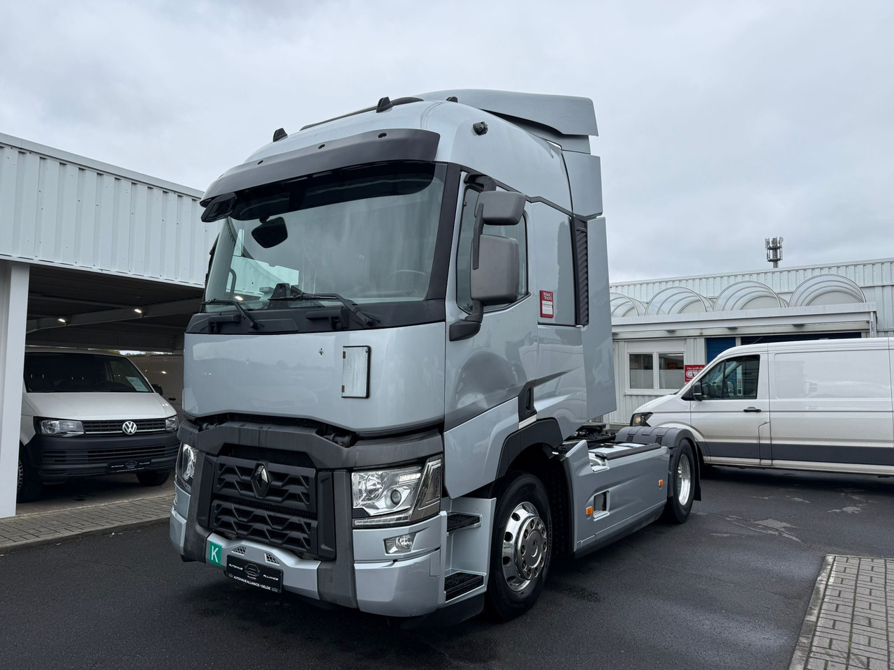 RENAULT T - Влекач: снимка 1 RENAULT T - Влекач: снимка 1