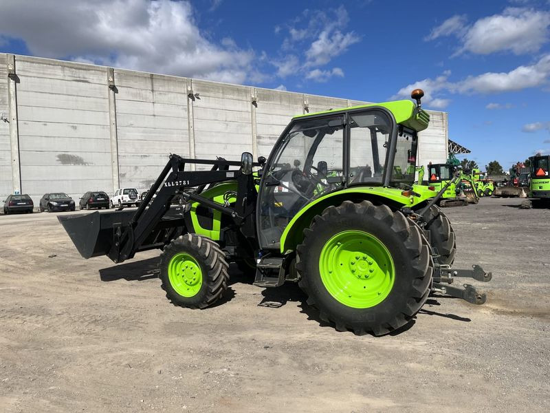 KUBOTA M5111 LP - Трактор: снимка 3 KUBOTA M5111 LP - Трактор: снимка 3