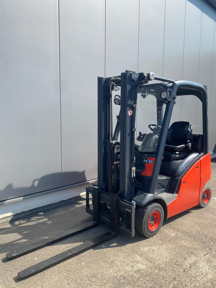 Linde Linde H 16 T - 2.575 h - Seitenschieber - - Газокар: снимка 1 Linde Linde H 16 T - 2.575 h - Seitenschieber - - Газокар: снимка 1