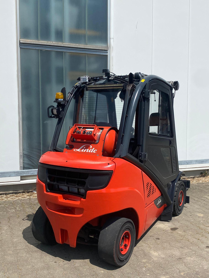 Linde Linde H 25 T - 6-372 h - Seitenschieber - - Газокар: снимка 5 Linde Linde H 25 T - 6-372 h - Seitenschieber - - Газокар: снимка 5