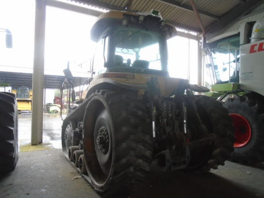 Challenger MT765 - Верижен трактор: снимка 3 Challenger MT765 - Верижен трактор: снимка 3