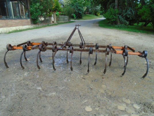 Huard - Култиватор: снимка 1 Huard - Култиватор: снимка 1